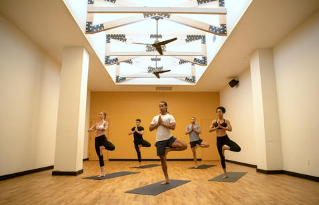 Instalações Chelsea Piers Brooklyn Yoga Studio Coluna